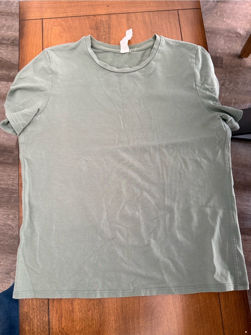 lululemon athletica sage green short sleeve crew tee
